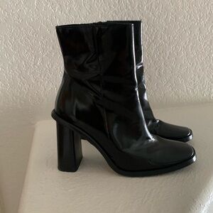 Free People Boots 7 Heeled Block black leather patent ankle
